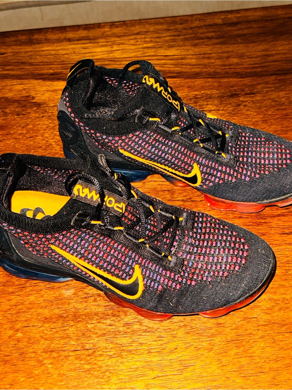 Nike Air VaporMax 2021 Flyknit GS Black Orange Youth Size 6Y